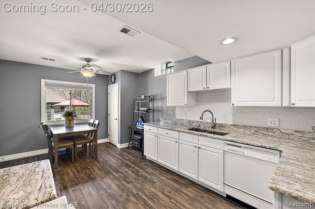 22844 Indianwood Drive, South Lyon, MI 48178