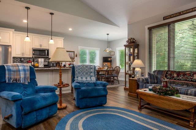 3904 Tanglewood Place, Janesville, WI 53546