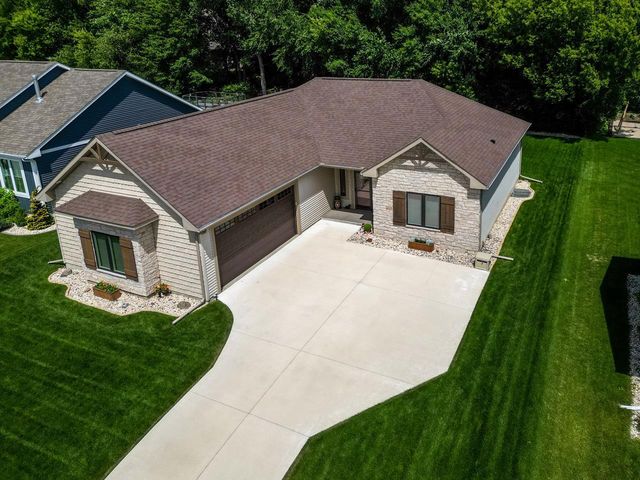 3904 Tanglewood Place, Janesville, WI 53546