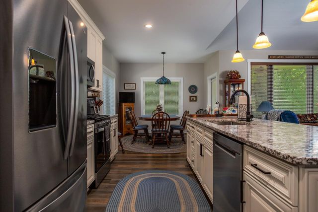 3904 Tanglewood Place, Janesville, WI 53546
