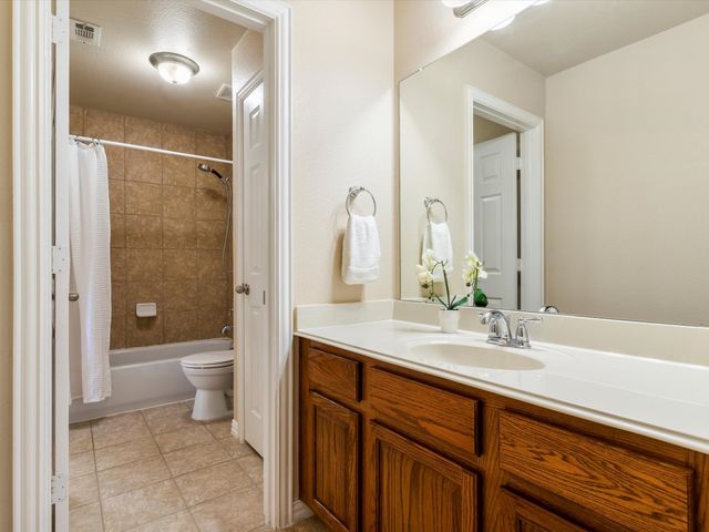 5365 Royal Lytham Road, Fort Worth, TX 76244