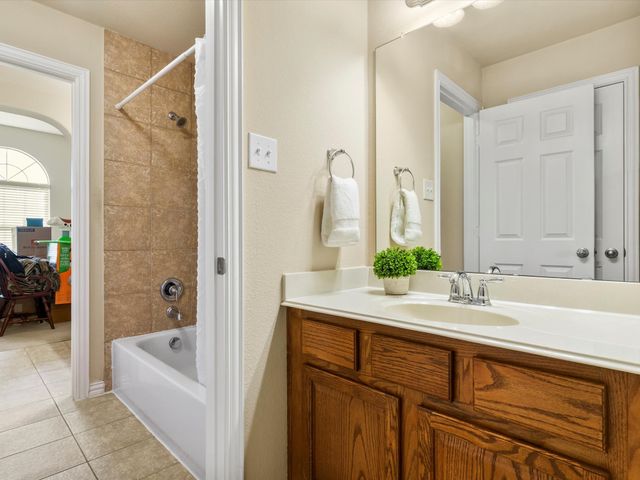 5365 Royal Lytham Road, Fort Worth, TX 76244