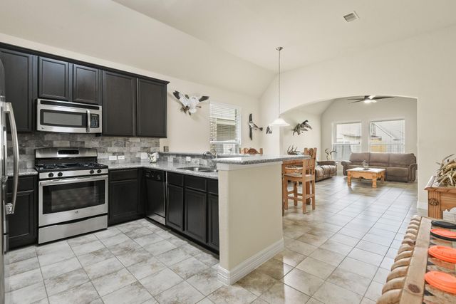 8319 Sweet Bay Circle S, Baytown, TX 77523