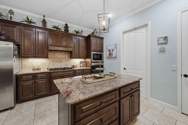 19854 Driver Forest Drive, Porter, TX 77365