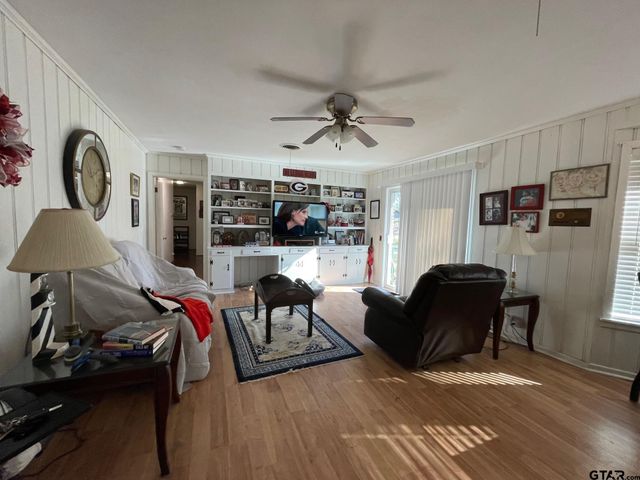 107 Bluebird, Mt Pleasant, TX 75455