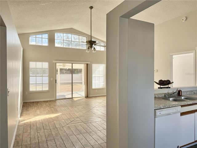 10233 ALLENWOOD DRIVE, Riverview, FL 33569