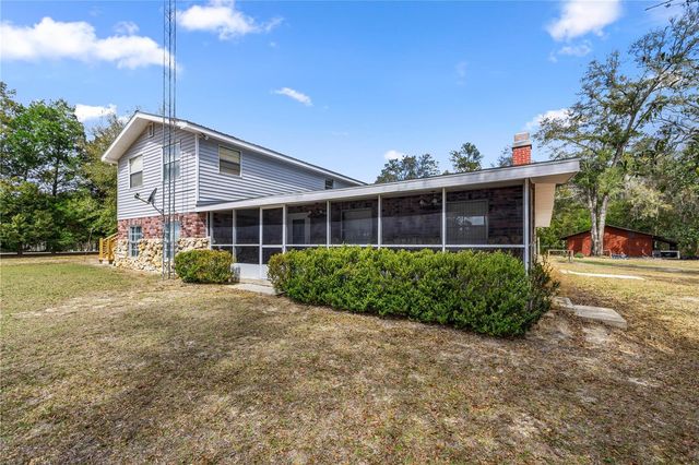 17645 NE 61ST STREET ROAD, Silver Springs, FL 34488