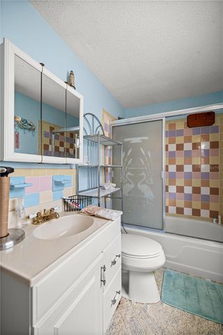 17645 NE 61ST STREET ROAD, Silver Springs, FL 34488