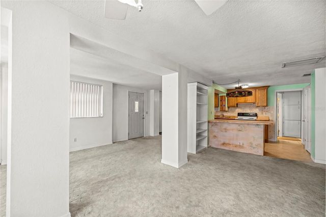 17645 NE 61ST STREET ROAD, Silver Springs, FL 34488