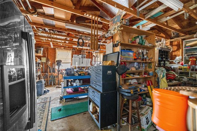 17645 NE 61ST STREET ROAD, Silver Springs, FL 34488