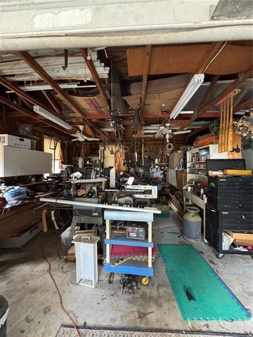 17645 NE 61ST STREET ROAD, Silver Springs, FL 34488