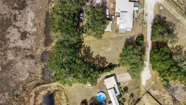 17645 NE 61ST STREET ROAD, Silver Springs, FL 34488