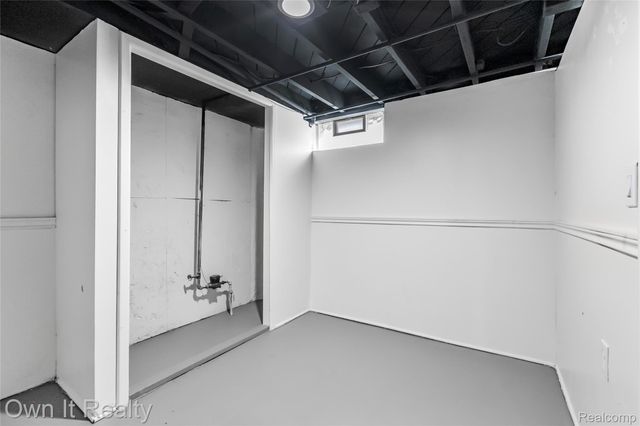 15961 Macarthur, Redford Charter Township, MI 48239