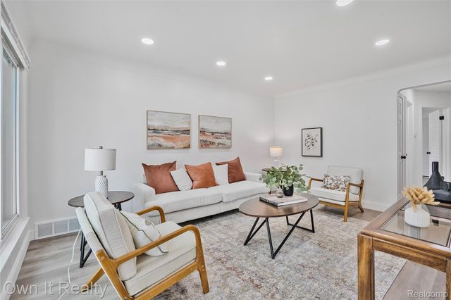 15961 Macarthur, Redford Charter Township, MI 48239