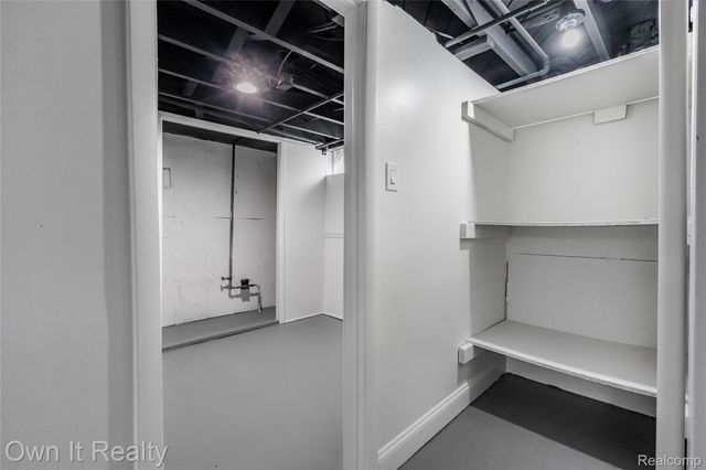 15961 Macarthur, Redford Charter Township, MI 48239