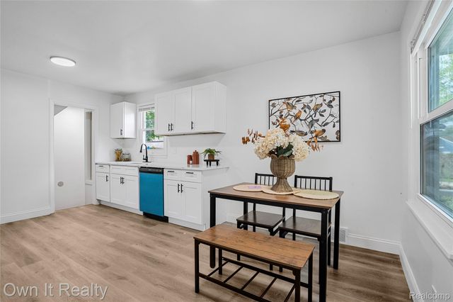 15961 Macarthur, Redford Charter Township, MI 48239