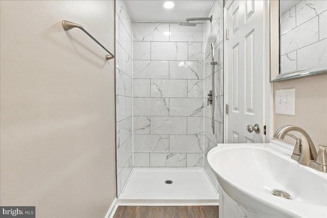 1117 WASHINGTON AVE, Martinsburg, WV 25401