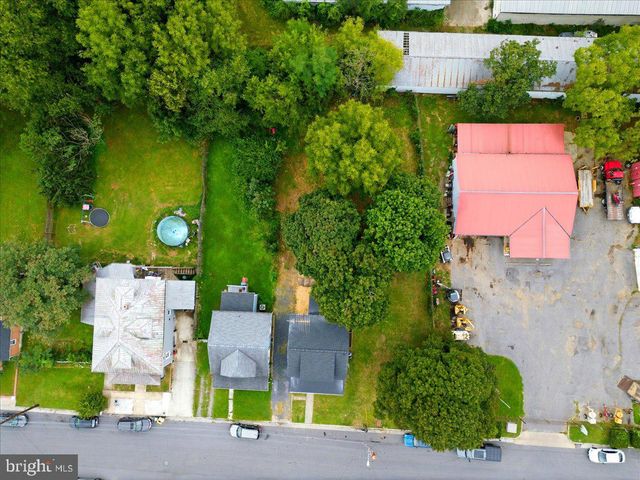 1117 WASHINGTON AVE, Martinsburg, WV 25401