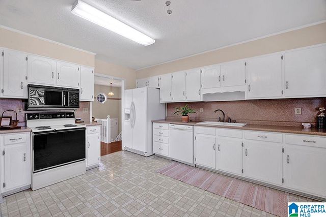 1238 BUNTING DRIVE, Alabaster, AL 35007