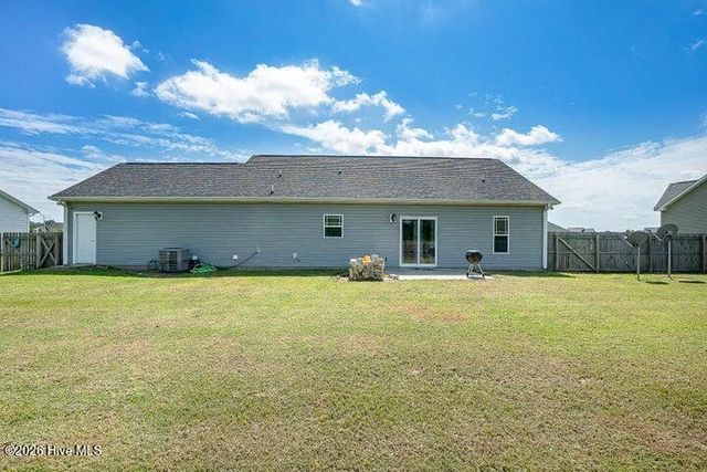 107 Kenison Way, Pikeville, NC 27863