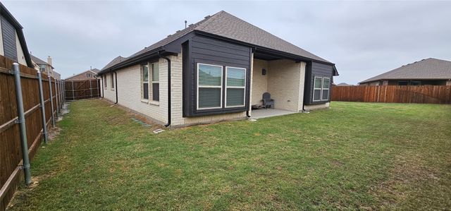 9160 Rock Nettle Drive, Fort Worth, TX 76131