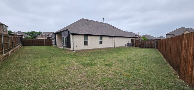 9160 Rock Nettle Drive, Fort Worth, TX 76131