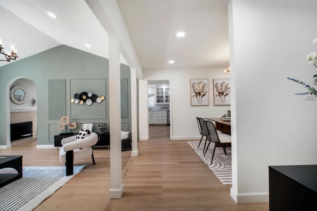 Image 13 of property listing at 5550 Black Avenue, Pleasanton, CA 94566