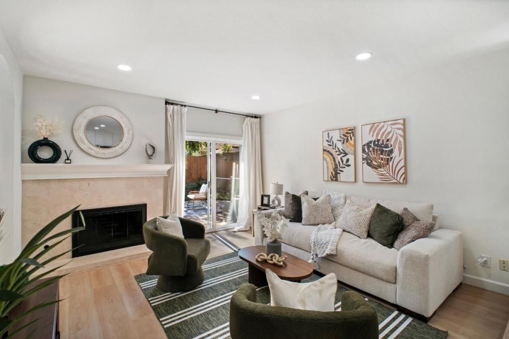 Image 23 of property listing at 5550 Black Avenue, Pleasanton, CA 94566