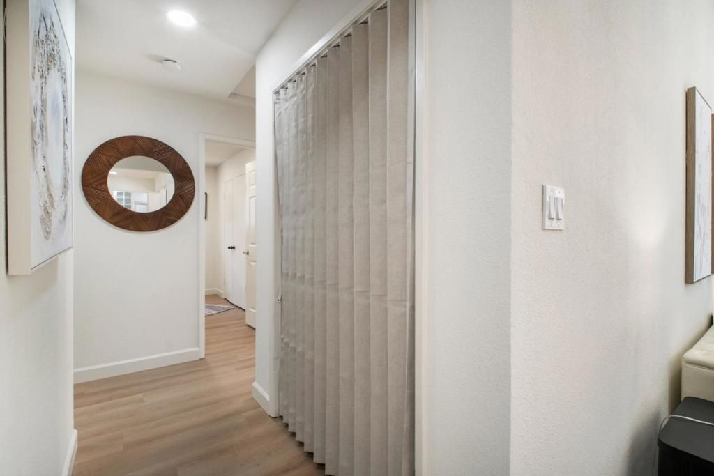 Image 25 of property listing at 5550 Black Avenue, Pleasanton, CA 94566