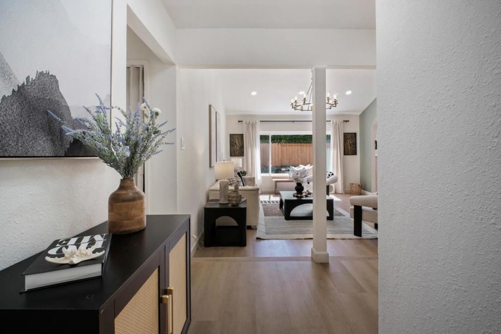 Image 7 of property listing at 5550 Black Avenue, Pleasanton, CA 94566