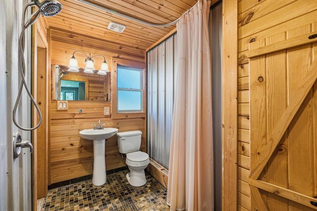 2785 Pearson Road, Milford, MI 48380