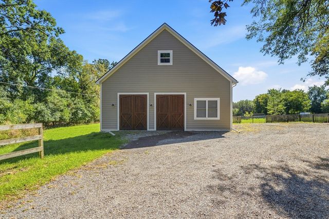 2785 Pearson Road, Milford, MI 48380