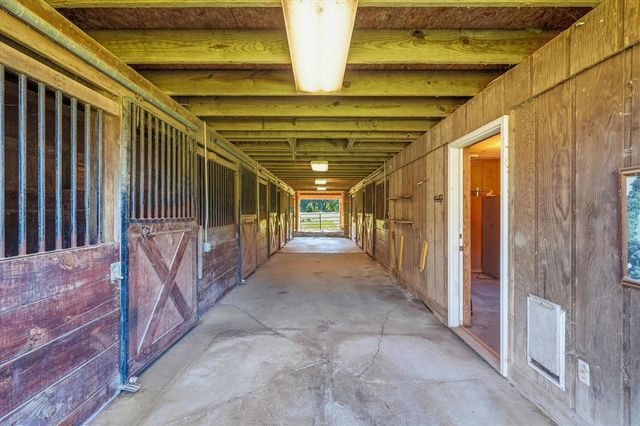 2785 Pearson Road, Milford, MI 48380