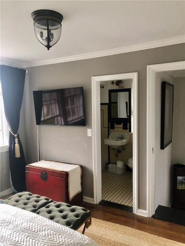 9 Red Cross Terrace, Newport, RI 02840