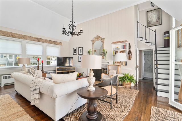 9 Red Cross Terrace, Newport, RI 02840