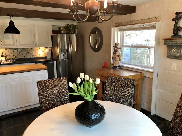 9 Red Cross Terrace, Newport, RI 02840