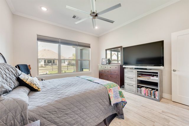 12524 Pepperidge Avenue, Denton, TX 76207