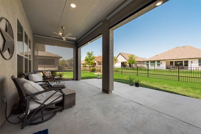 12524 Pepperidge Avenue, Denton, TX 76207