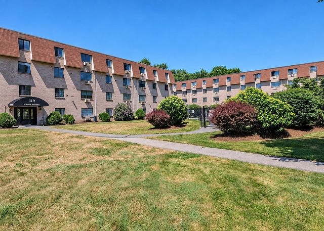 119 Grove Street 245, Rockland, MA 02370
