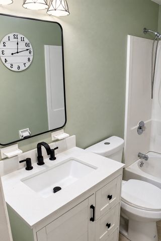 119 Grove Street 245, Rockland, MA 02370