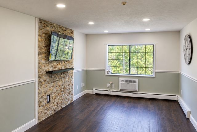 119 Grove Street 245, Rockland, MA 02370