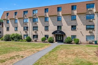 119 Grove Street 245, Rockland, MA 02370