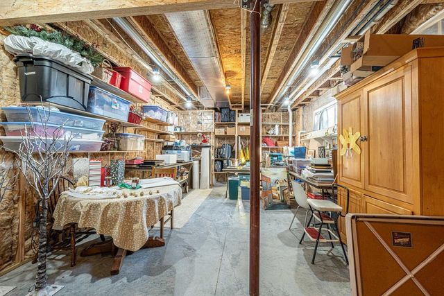 6785 Village Walk Lane, Deforest, WI 53532