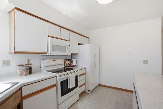 6243 Middleton Springs Drive, Middleton, WI 53562