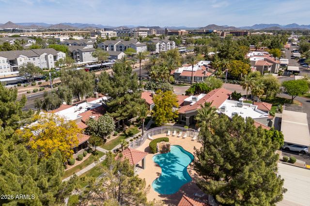 2929 W YORKSHIRE Drive 1072, Phoenix, AZ 85027