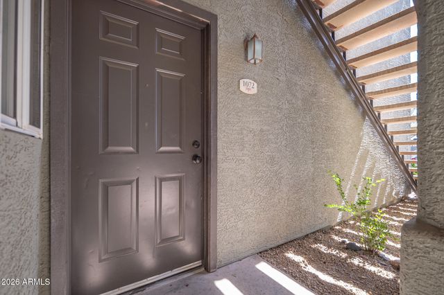 2929 W YORKSHIRE Drive 1072, Phoenix, AZ 85027