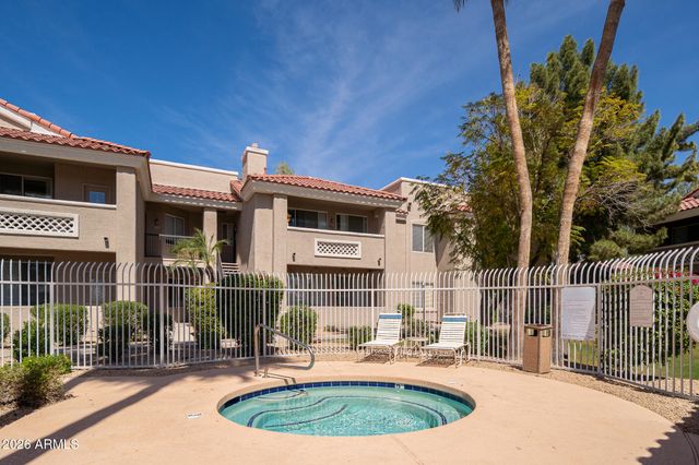 2929 W YORKSHIRE Drive 1072, Phoenix, AZ 85027