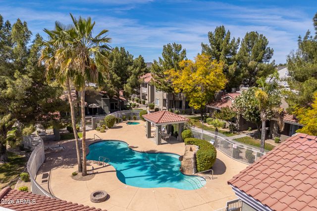 2929 W YORKSHIRE Drive 1072, Phoenix, AZ 85027