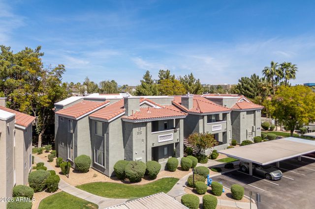 2929 W YORKSHIRE Drive 1072, Phoenix, AZ 85027