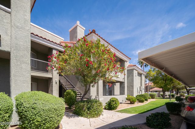 2929 W YORKSHIRE Drive 1072, Phoenix, AZ 85027